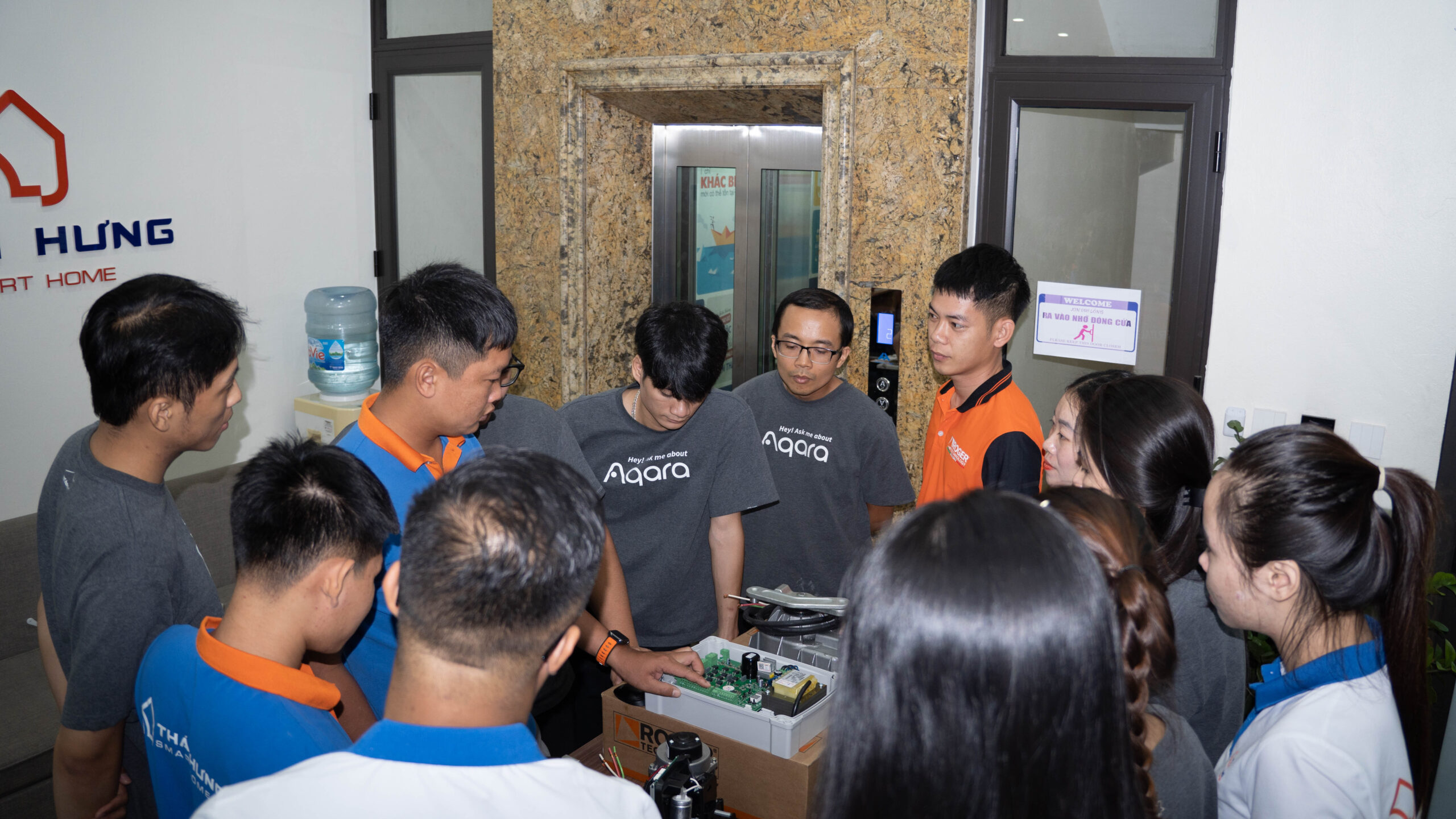 Buổi đào tạo sản phẩm Cổng tự động Roger