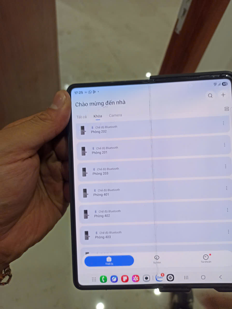 Khóa thông mminh Ezviz DL05